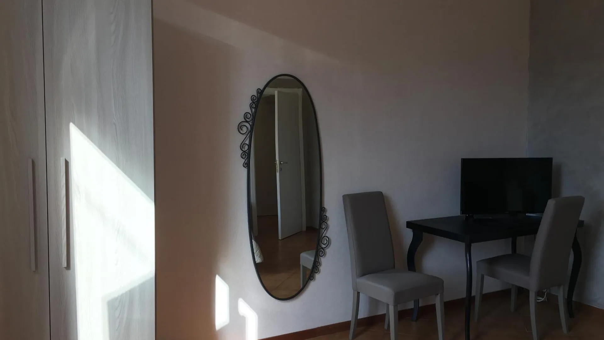5 Terre Express Hotel La Spezia 0*,  Italië