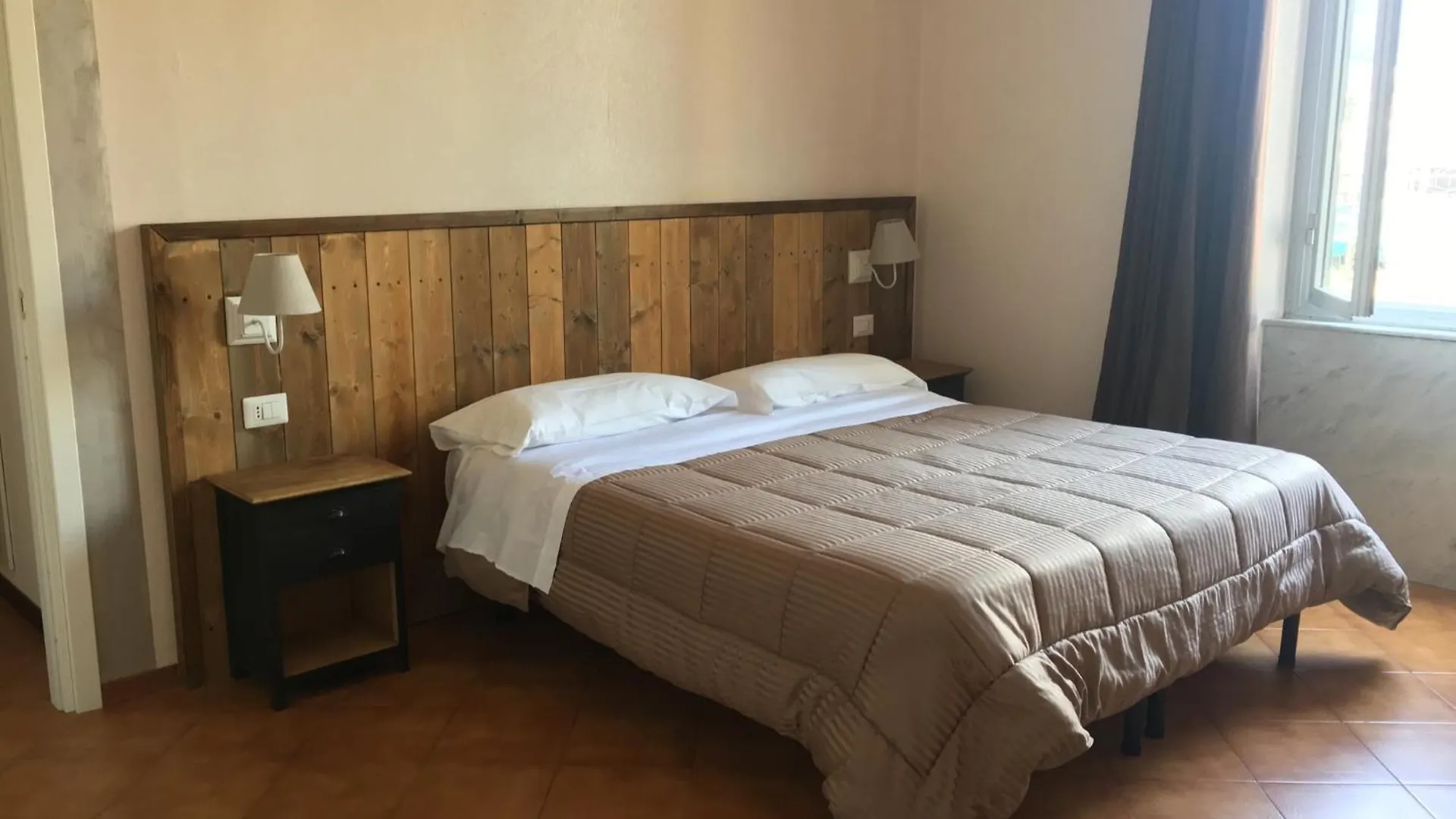 Gasthuis 5 Terre Express Hotel La Spezia
